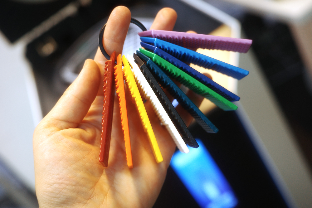 DM60 color possibilities